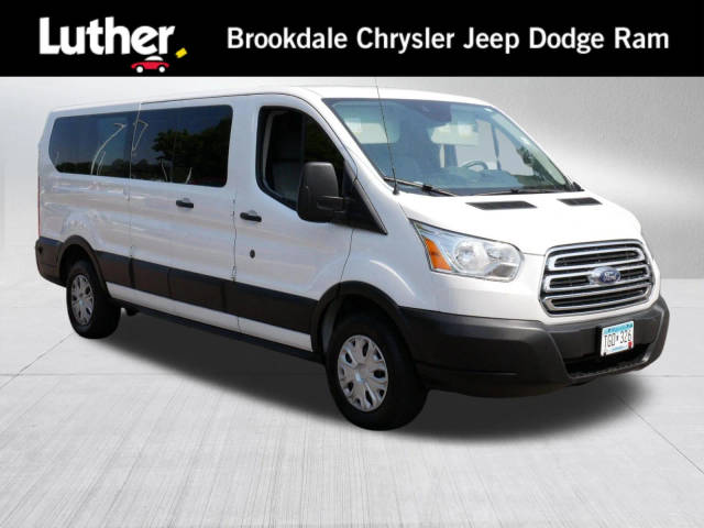 2019 Ford Transit Passenger Wagon XLT RWD photo