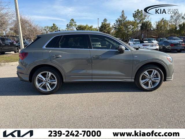 2022 Audi Q3 S line Premium AWD photo