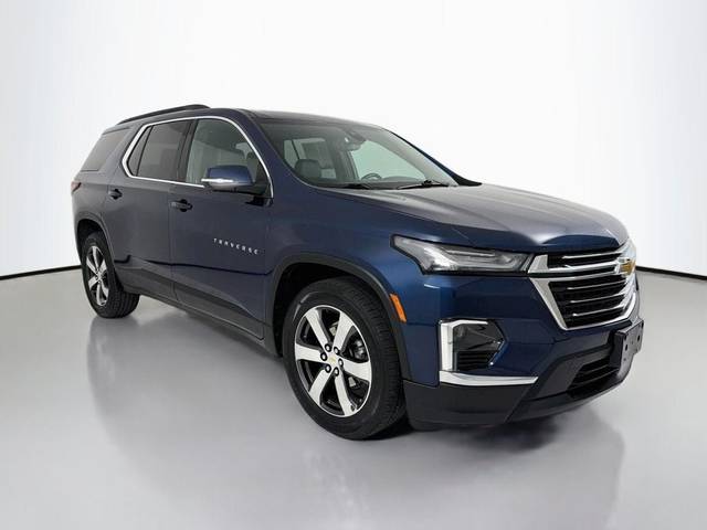 2022 Chevrolet Traverse LT Leather AWD photo