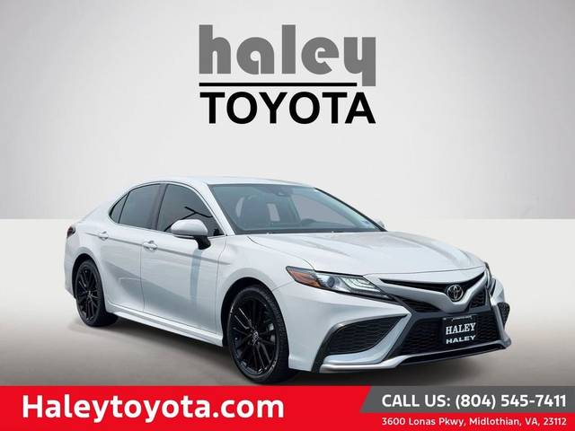 2022 Toyota Camry XSE FWD photo