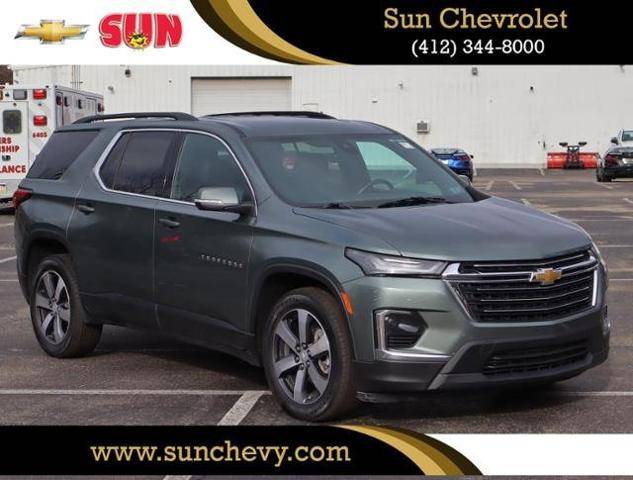 2022 Chevrolet Traverse LT Leather AWD photo