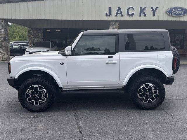 2021 Ford Bronco 2 Door Outer Banks 4WD photo