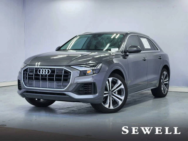 2022 Audi Q8 Prestige AWD photo