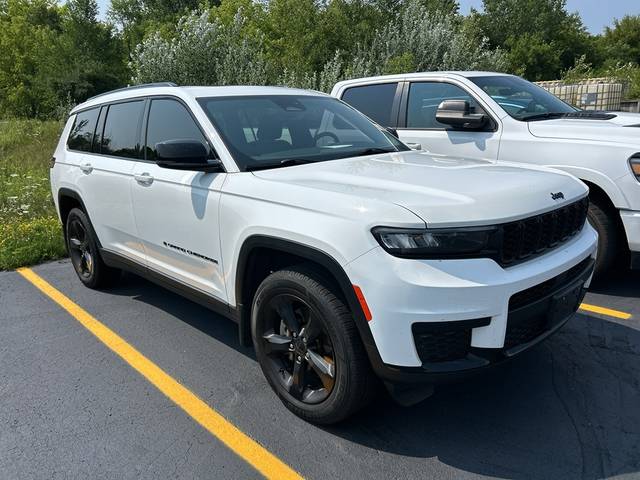 2021 Jeep Grand Cherokee L Altitude 4WD photo