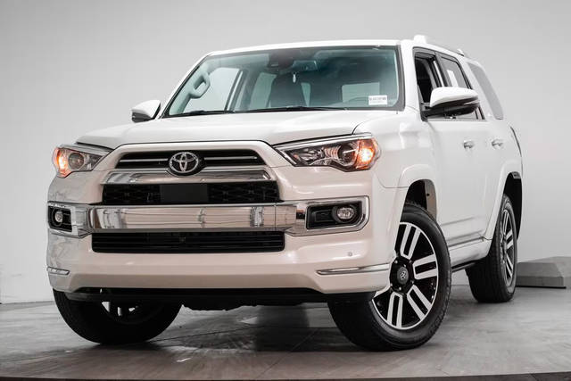 2022 Toyota 4Runner Limited 4WD photo