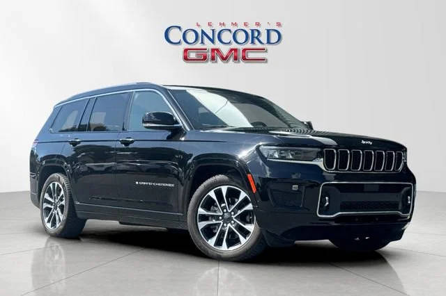 2021 Jeep Grand Cherokee L Overland 4WD photo