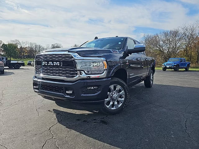 2022 Ram 2500 Limited 4WD photo