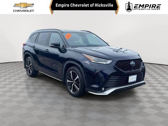 2021 Toyota Highlander XSE AWD photo