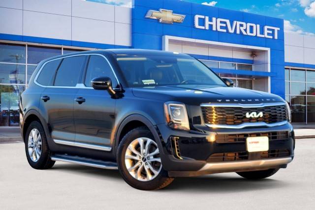 2022 Kia Telluride LX FWD photo