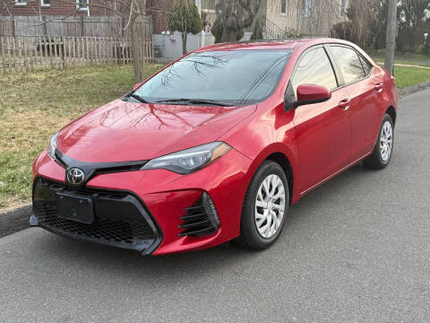 2018 Toyota Corolla LE FWD photo