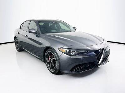 2022 Alfa Romeo Giulia Ti RWD photo