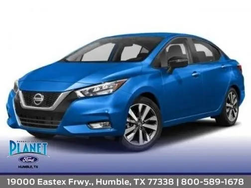 2021 Nissan Versa SR FWD photo
