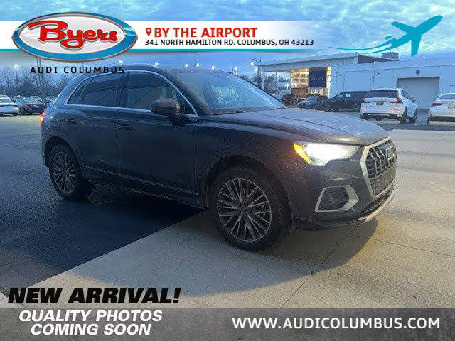 2022 Audi Q3 Premium AWD photo