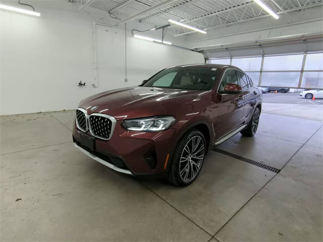 2022 BMW X4 xDrive30i AWD photo