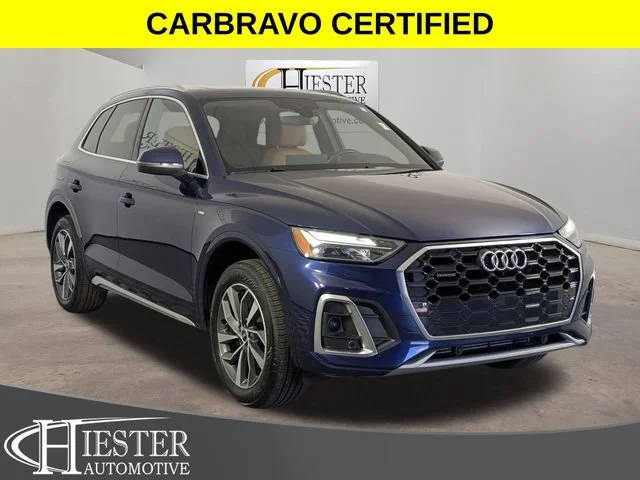 2022 Audi Q5 S line Premium AWD photo
