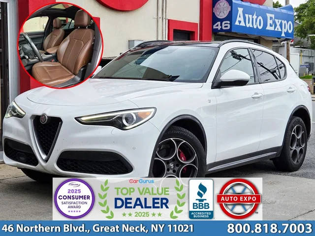 2022 Alfa Romeo Stelvio Ti AWD photo