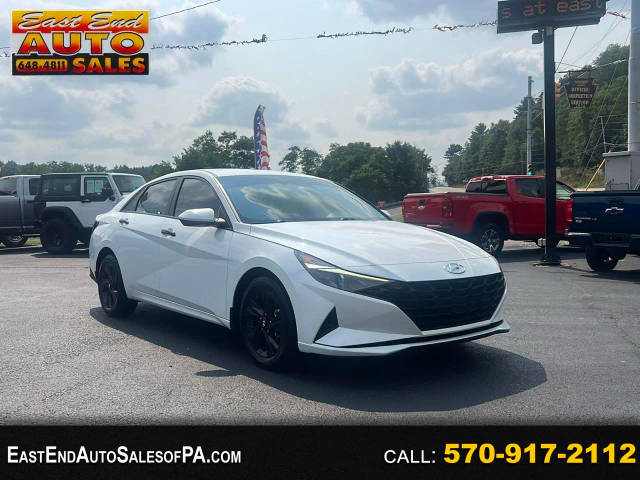 2022 Hyundai Elantra SEL FWD photo