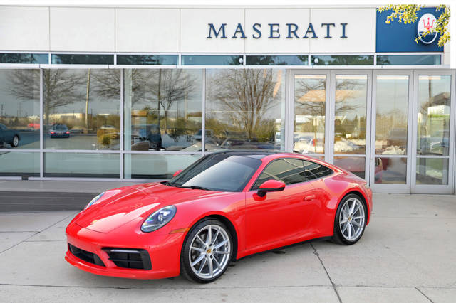 2022 Porsche 911 Carrera RWD photo