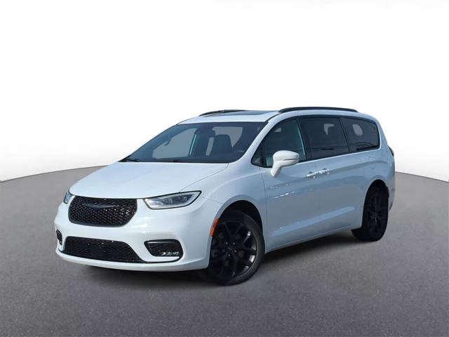 2021 Chrysler Pacifica Minivan Limited AWD photo