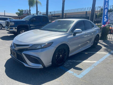 2022 Toyota Camry XSE FWD photo