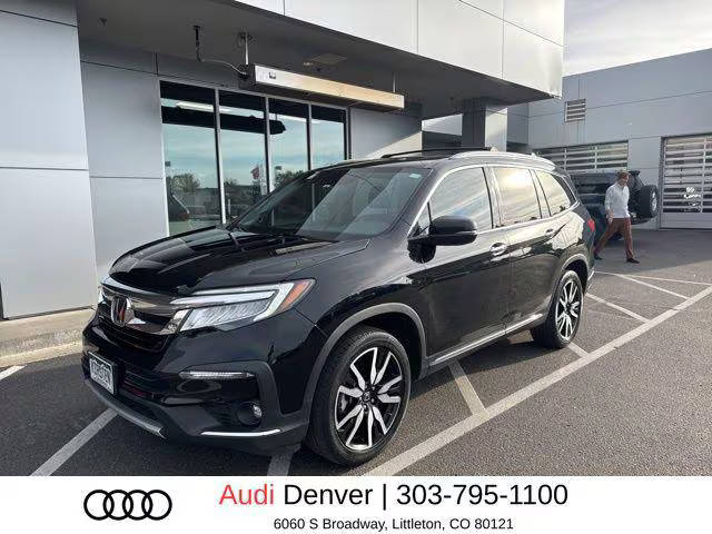 2022 Honda Pilot Touring 7-Passenger AWD photo