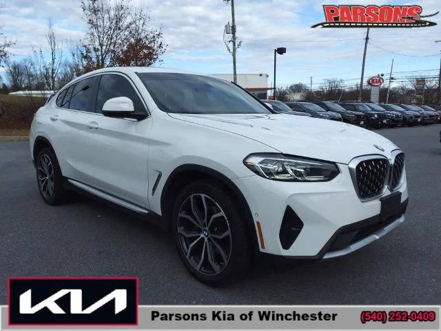 2022 BMW X4 xDrive30i AWD photo