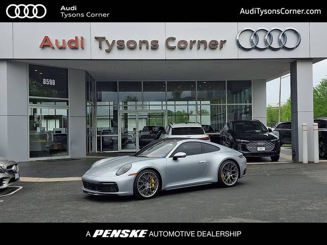 2022 Porsche 911 Carrera 4S AWD photo