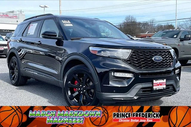 2021 Ford Explorer ST 4WD photo