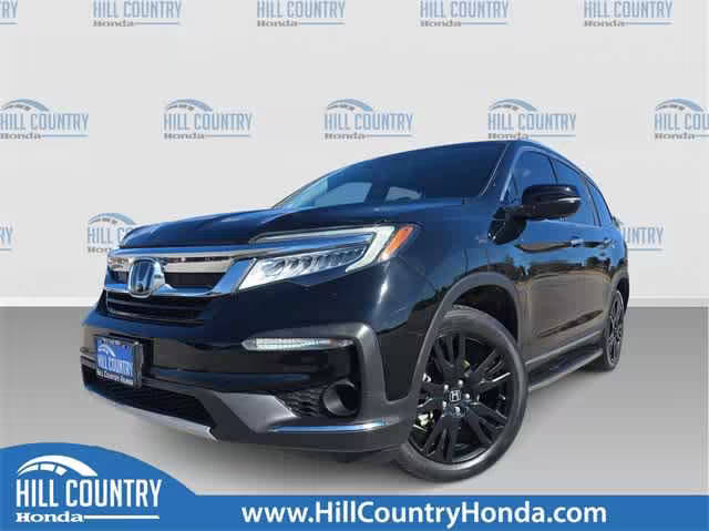 2022 Honda Pilot Touring 8-Passenger FWD photo