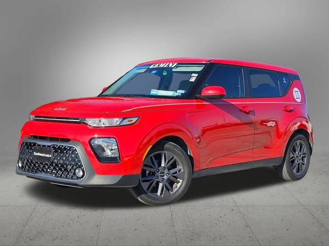 2022 Kia Soul EX FWD photo