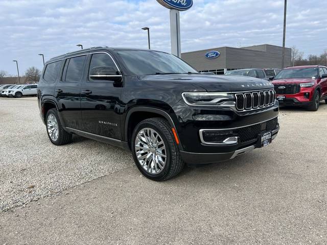 2022 Jeep Wagoneer Series III RWD photo