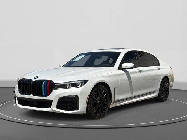 2022 BMW 7 Series 740i RWD photo