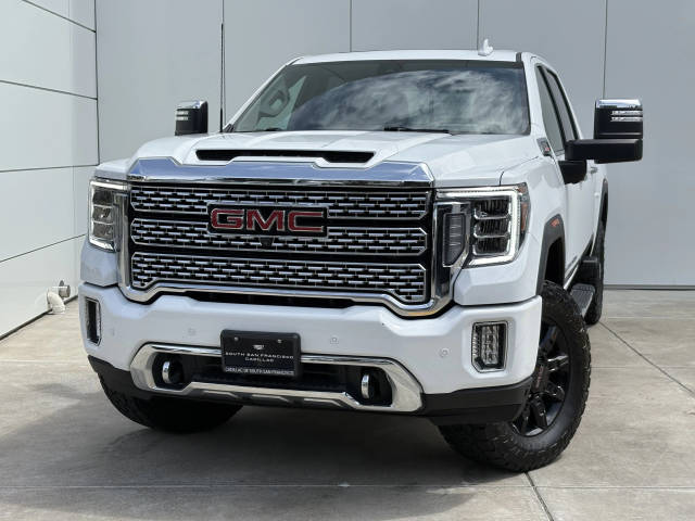 2022 GMC Sierra 2500HD Denali 4WD photo