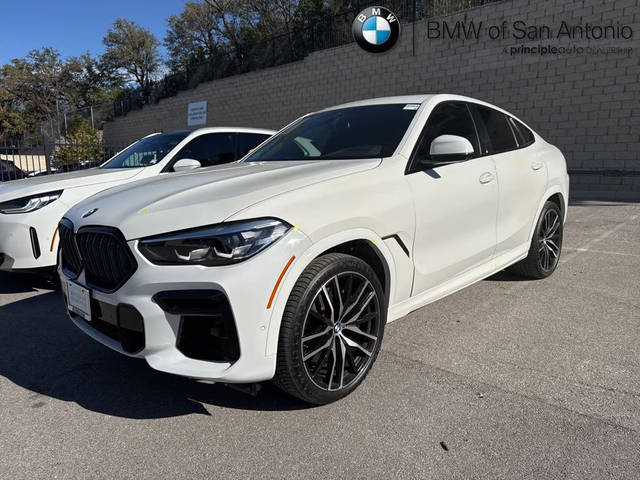 2022 BMW X6 M50i AWD photo