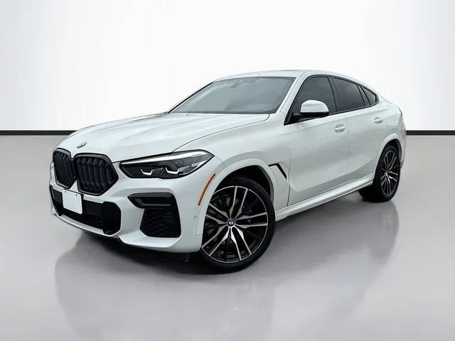 2022 BMW X6 M50i AWD photo