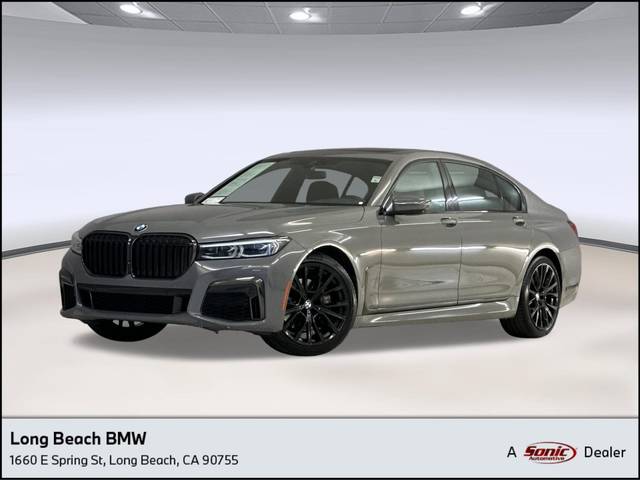 2022 BMW 7 Series 740i RWD photo