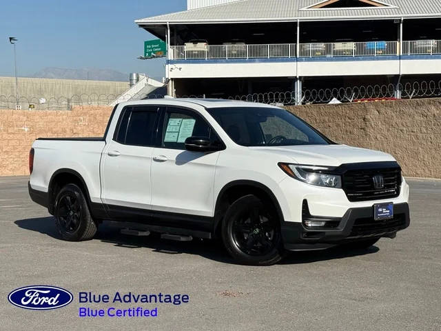 2022 Honda Ridgeline Black Edition AWD photo