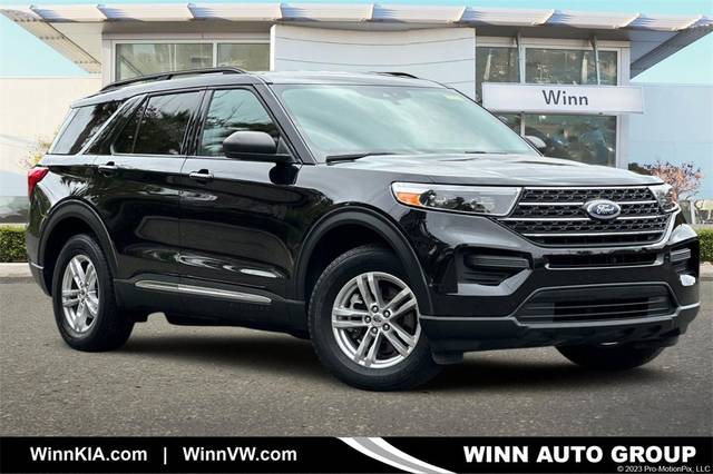 2022 Ford Explorer XLT 4WD photo