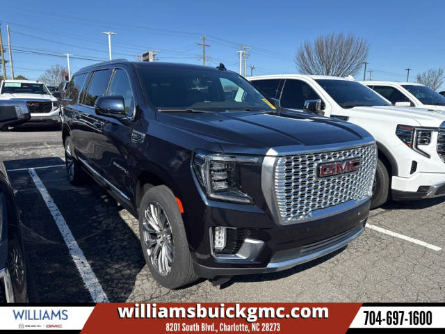 2022 GMC Yukon XL Denali RWD photo