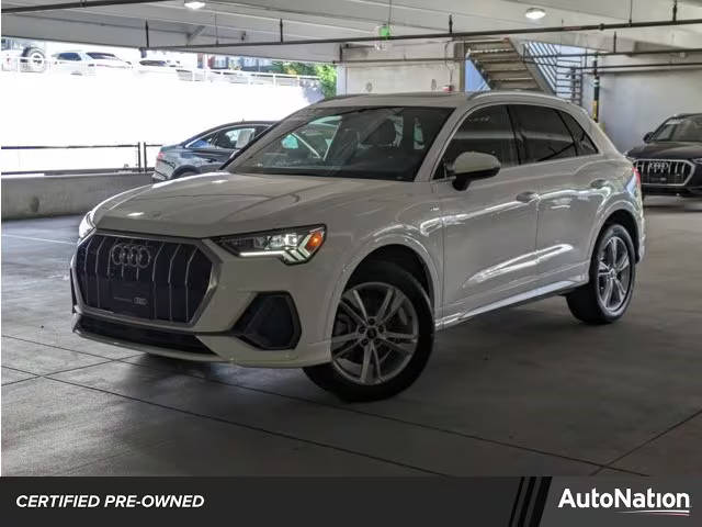 2022 Audi Q3 S line Premium Plus AWD photo