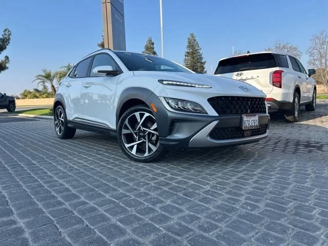 2022 Hyundai Kona Limited FWD photo