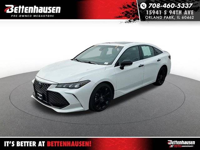 2022 Toyota Avalon Hybrid XSE Nightshade FWD photo