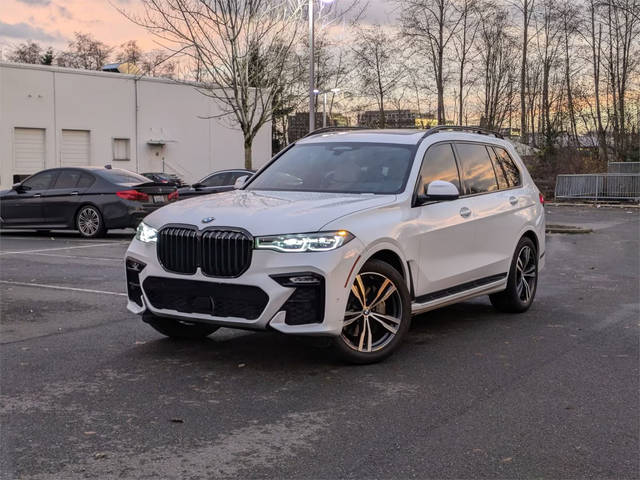 2022 BMW X7 xDrive40i AWD photo