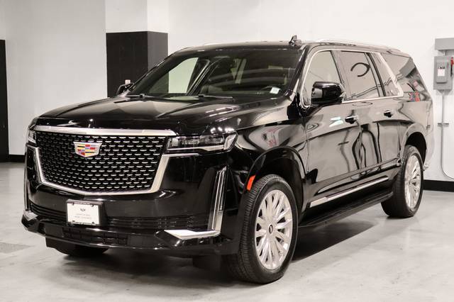 2022 Cadillac Escalade ESV Luxury 4WD photo