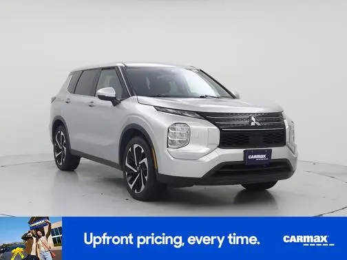 2022 Mitsubishi Outlander ES 4WD photo