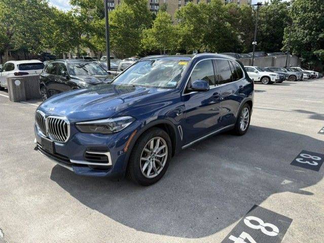 2022 BMW X5 xDrive45e AWD photo