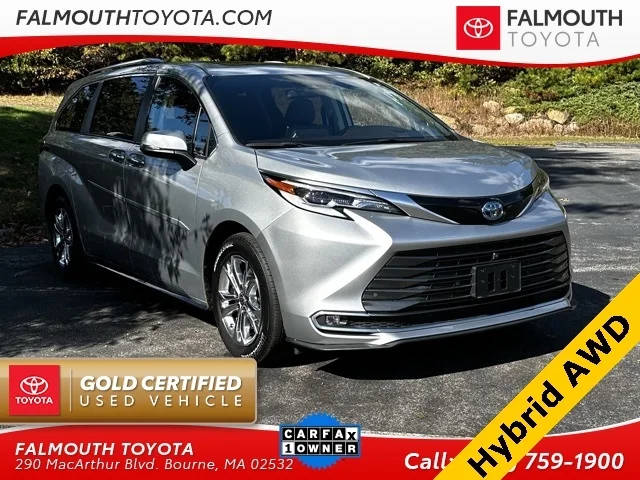 2022 Toyota Sienna Platinum AWD photo