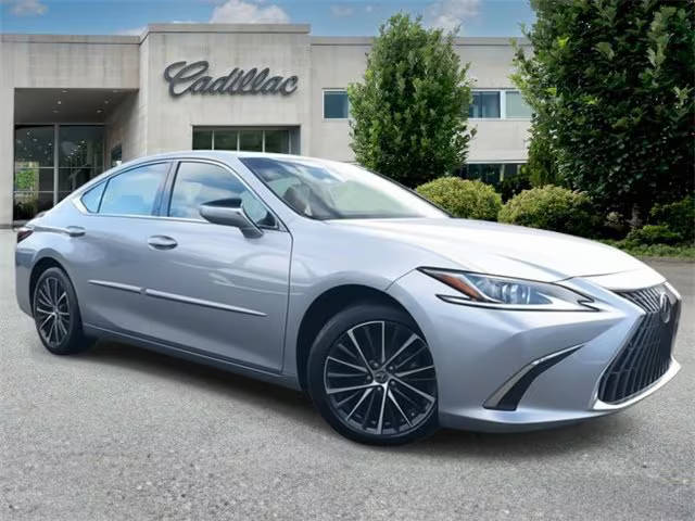 2022 Lexus ES ES 350 FWD photo