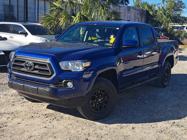 2022 Toyota Tacoma SR5 4WD photo