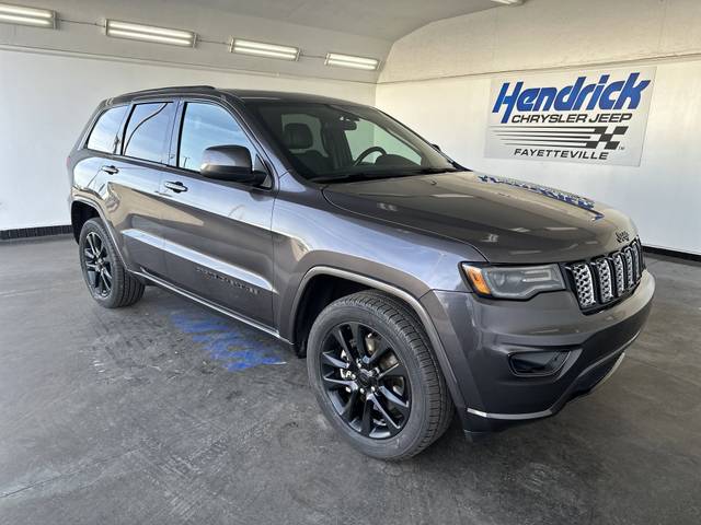 2021 Jeep Grand Cherokee Laredo X RWD photo